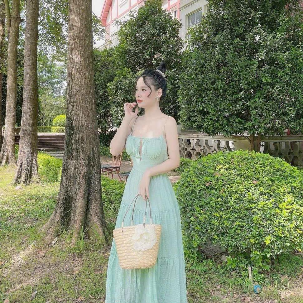 Váy đầm nữ maxi hai dây nhún tầng hở lưng cột dây quyến rũ