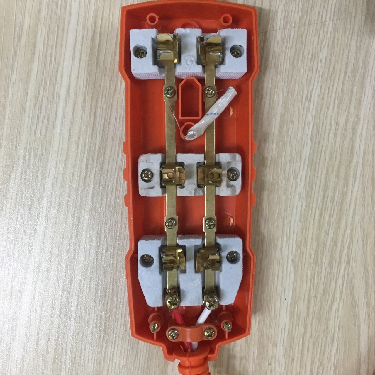 Ổ cắm điện chịu tải cao, công suất 3000W - Sopoka