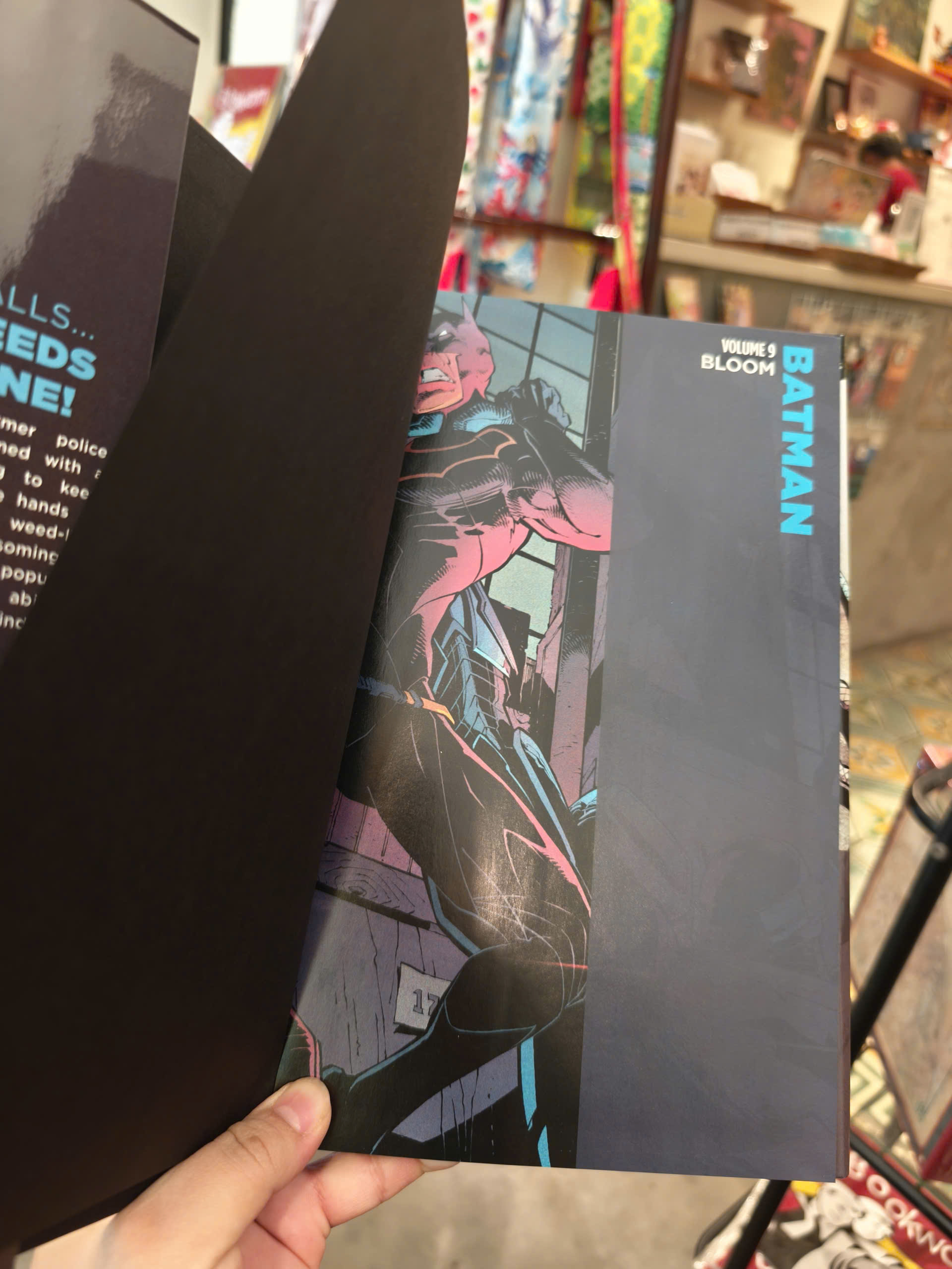 Sách - Batman, Volume 9: Bloom | Hardcover Graphic Novels / Truyện tranh Nhập khẩu Bìa cứng
