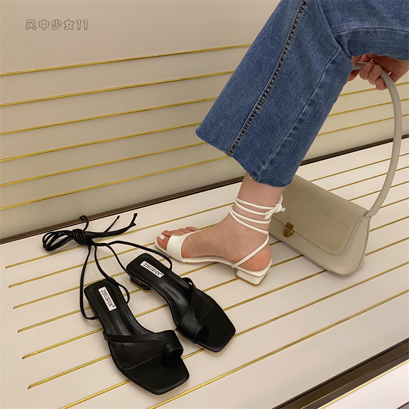 Giày sandal nữ mã NKS54 mũi vuông gót vuông cao 3cm hàng đẹp chuẩn form