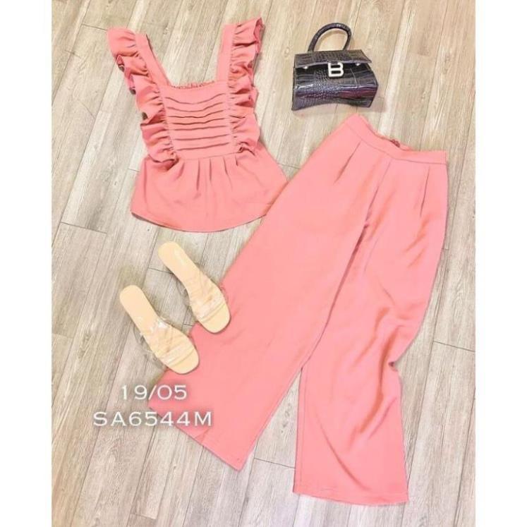 Set đồ bộ nữ linen xước, kiểu dáng trẻ trung đáng yêu