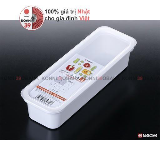 Hộp đựng thìa dĩa có nắp đậy .