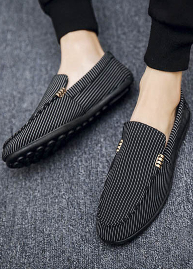 Giày Lười Nam Phong Cách Hàn Quốc- Màu Đen sọc trắng SV15