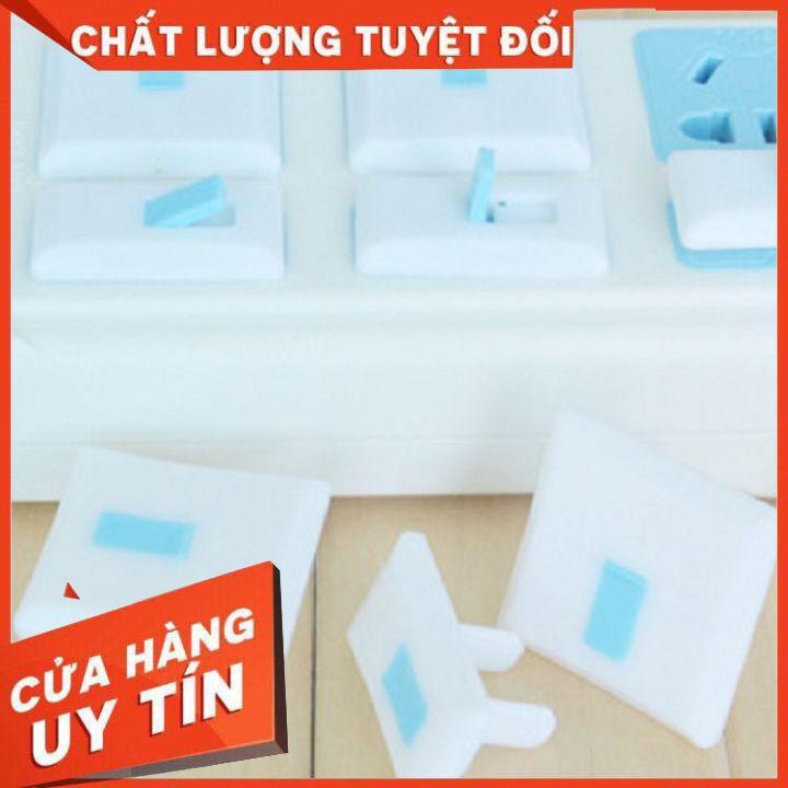 Bịt ổ điện an toàn cho trẻ nhỏ