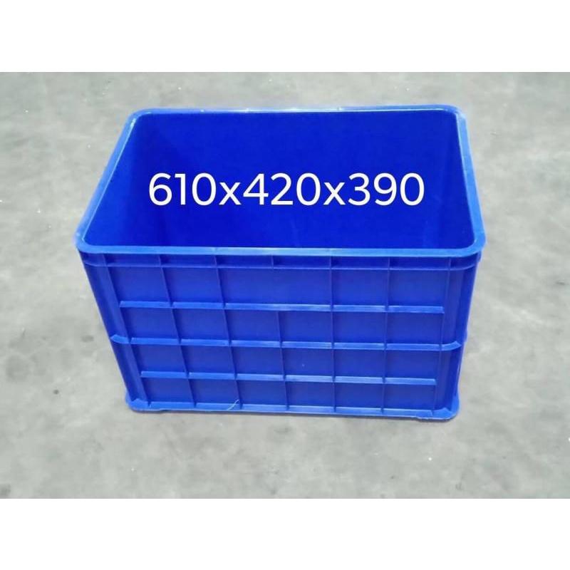 Thùng nhựa đựng chứa đồ đạc đồ dùng áo quần vật dụng..nước,sản phẩm nông sản,công nghiệp..Plastic containers containing