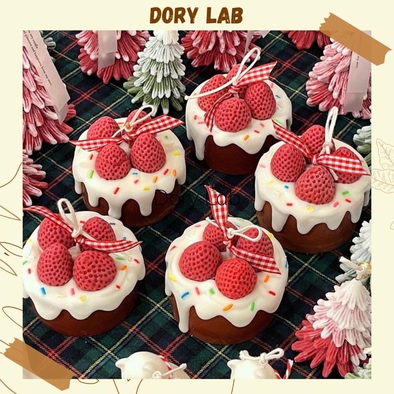 Nến Thơm Bánh Kem Dâu Tây Handmde Không Khói, Quà Tặng Sinh Nhật Ý Nghĩa - Dory Lab