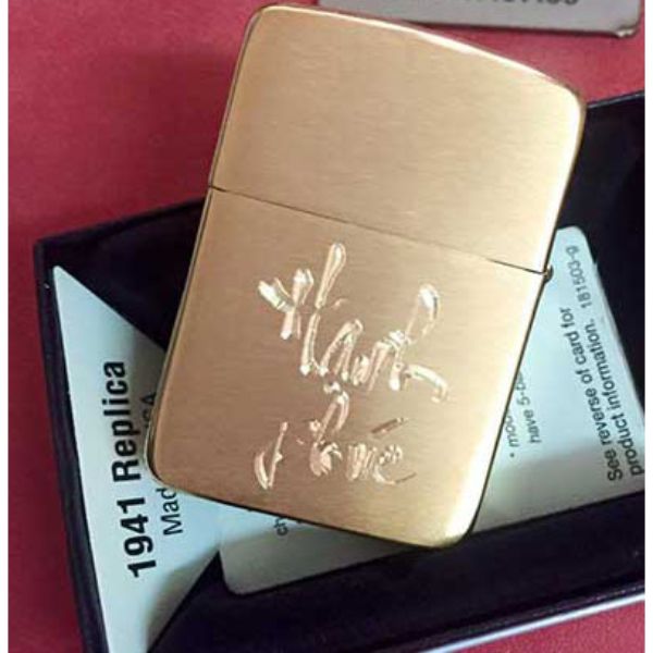 Bật Lửa ZIPPO KHẮC HẠNH PHÚC THƯ PHÁP – ZIPPO 1941B.HP