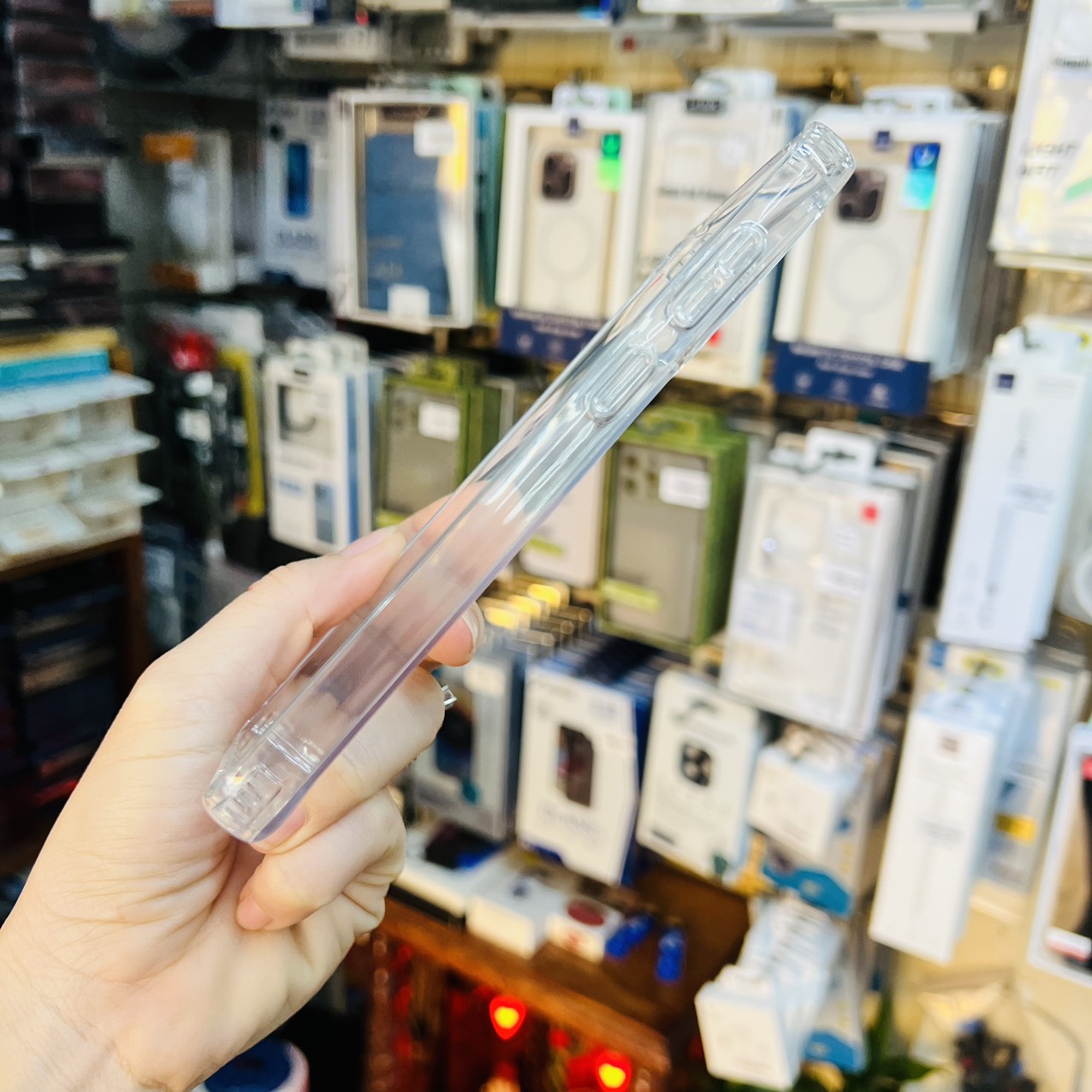 Ốp lưng Likgus trong suốt dành cho Galaxy S23 FE - hàng chính hãng