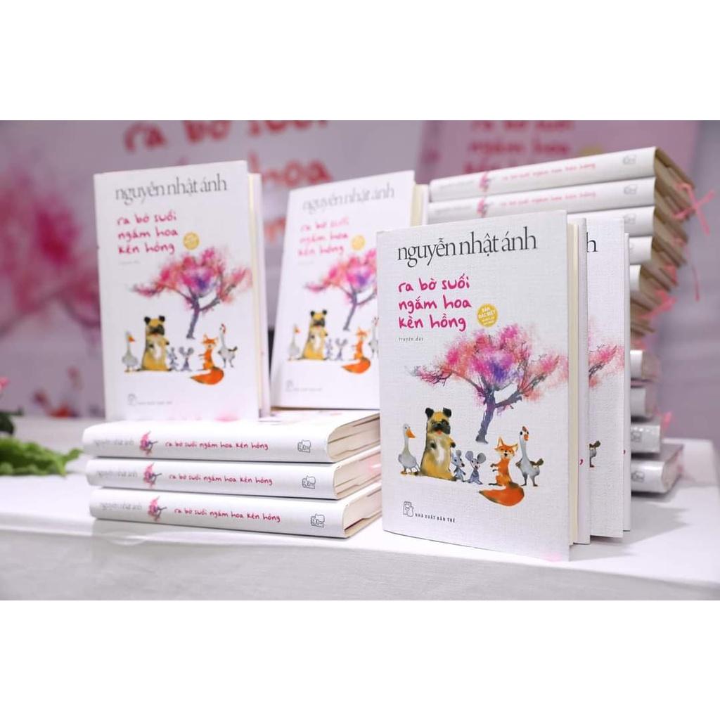 Hình ảnh Ra Bờ Suối Ngắm Hoa Kèn Hồng (Bìa Cứng) ( tặng kèm thiệp thơ, bookmark, sách mini Út Quyên Và Tôi) - Bản Quyền