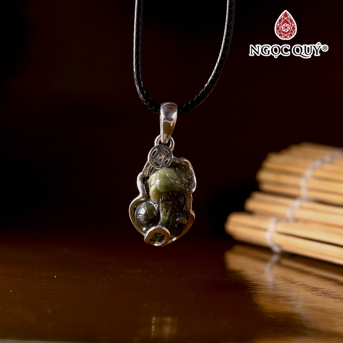 Mặt dây chuyền tỳ hưu saphire 22x15mm mệnh thủy, mộc - Ngọc Quý Gemstones