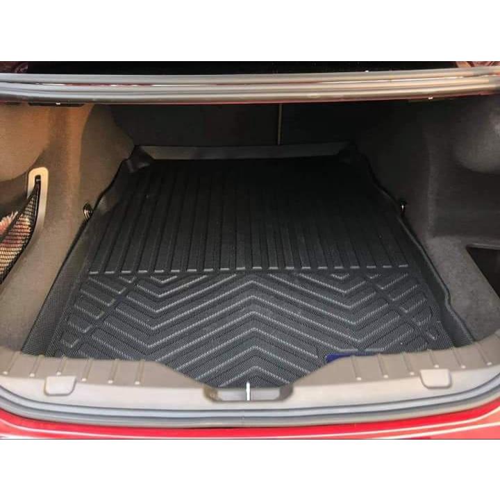 Thảm lót cốp xe ô tô Vinfast Lux A 2018-đến nay nhãn hiệu Macsim chất liệu TPV cao cấp màu đen