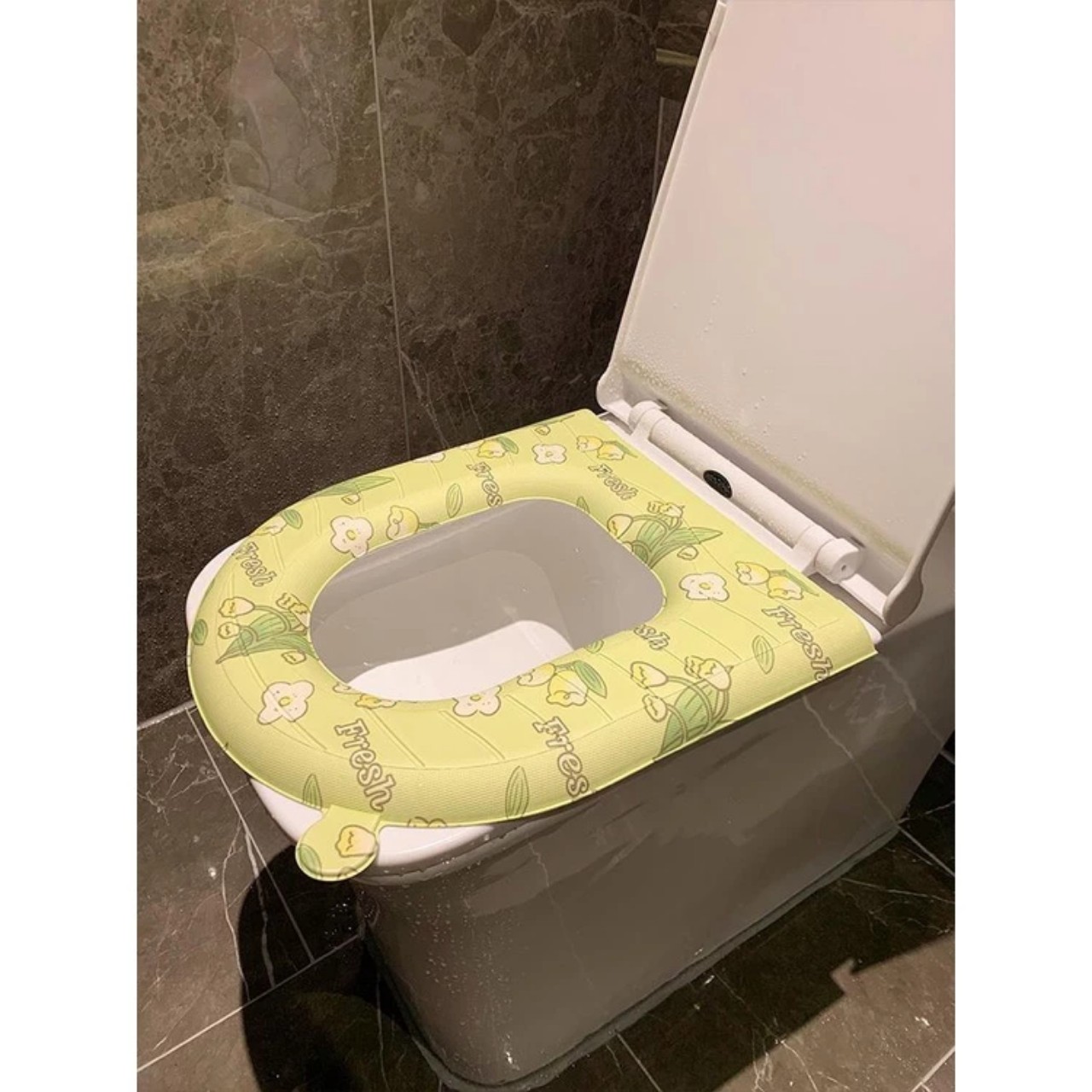 Đệm Lót Bệ Ngồi toilet Bốn Mùa Chống Nước Thông Dụng In Họa Tiết Dễ Thương ( Mẫu Ngẫu Nhiên ) - HÀNG CHÍNH HÃNG MINIIN