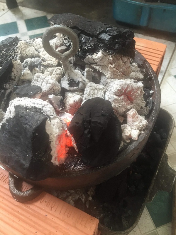 Khuôn bông lan CT Gang Đen nặng 4kg8 bền bỉ