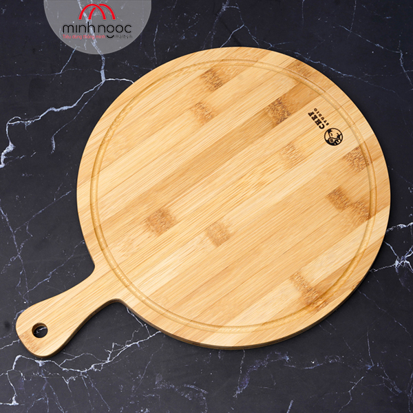 Thớt tre Chef Studio hình tròn có tay cầm 40x30x1.5cm, MSP-CB43. Cắt, thái rau củ, dùng decor, bày trí.