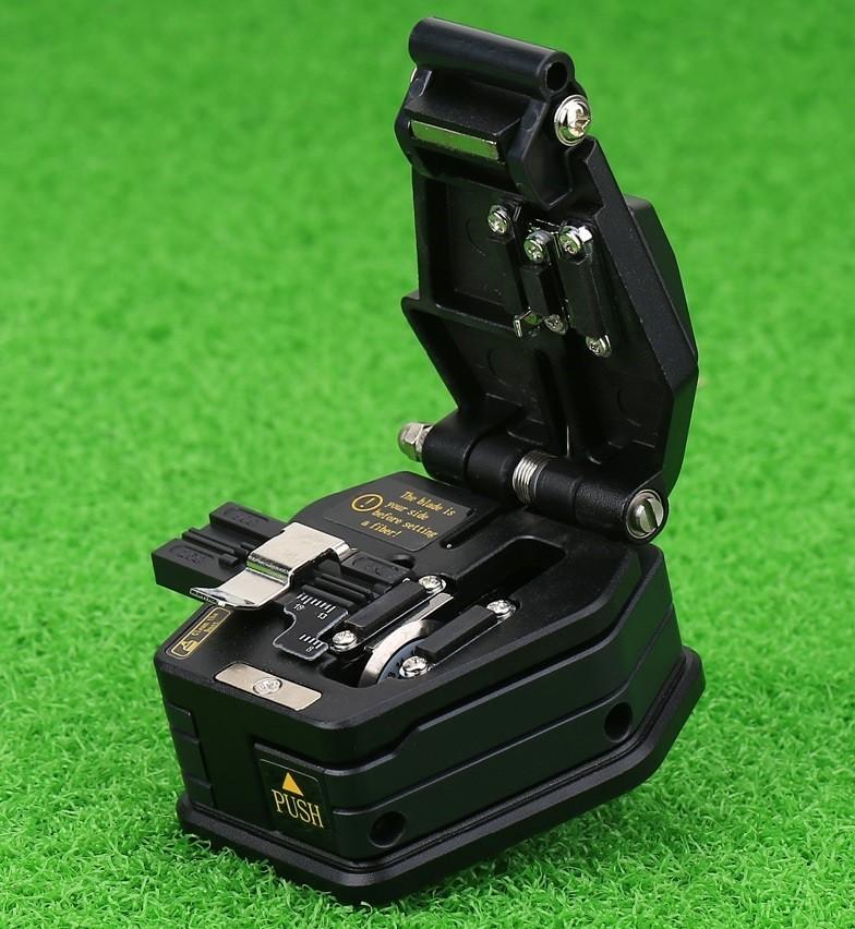 Dao cắt chính xác sợi quang SKL-6C