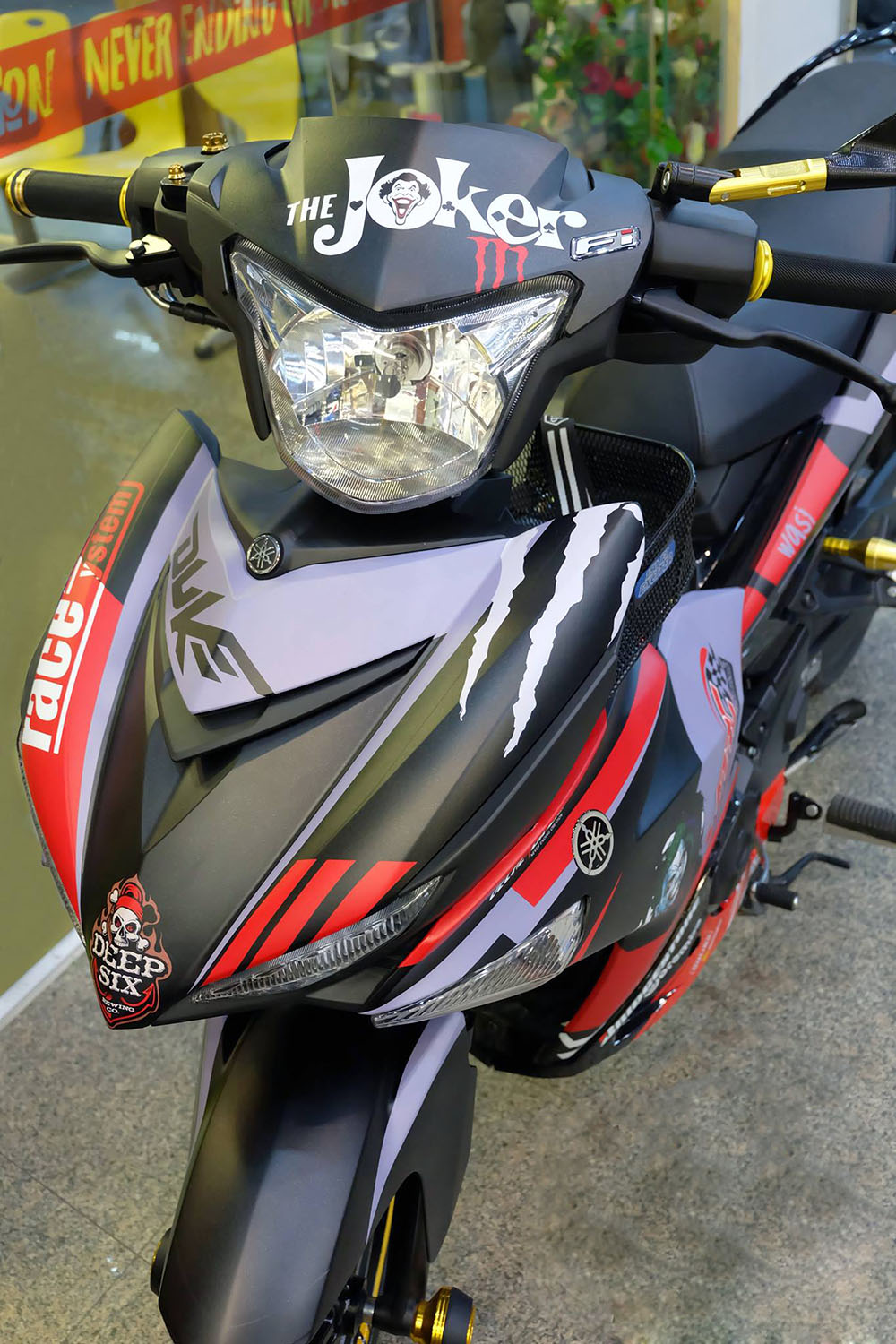 Tem trùm Exciter 150 Red Joker