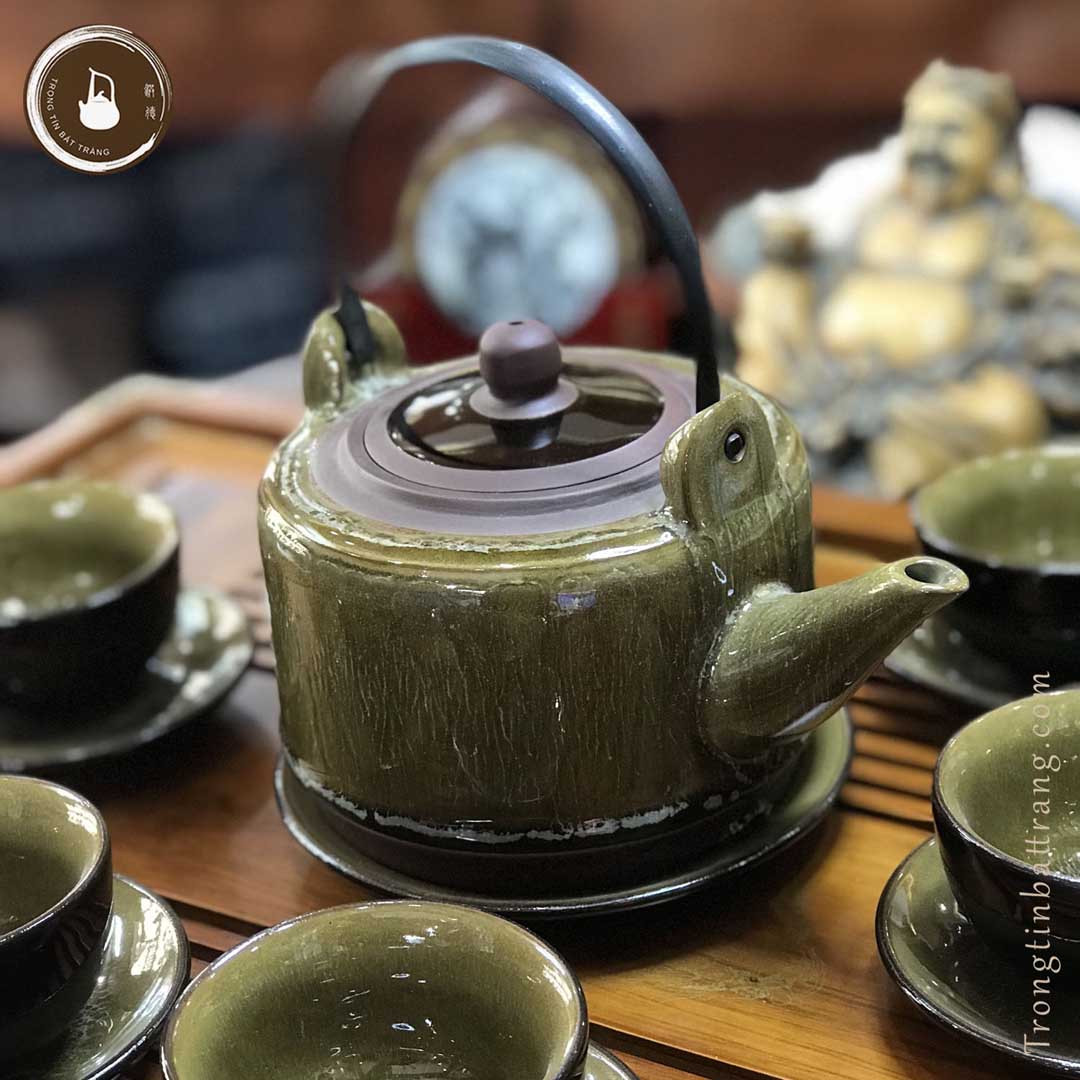 Bộ Ấm Chén Trà Đạo Men Hỏa Biến Hoàng Thổ Bát Tràng Dáng Biến Trúc Đề Lương Dung Tích 550ml AVMT 14