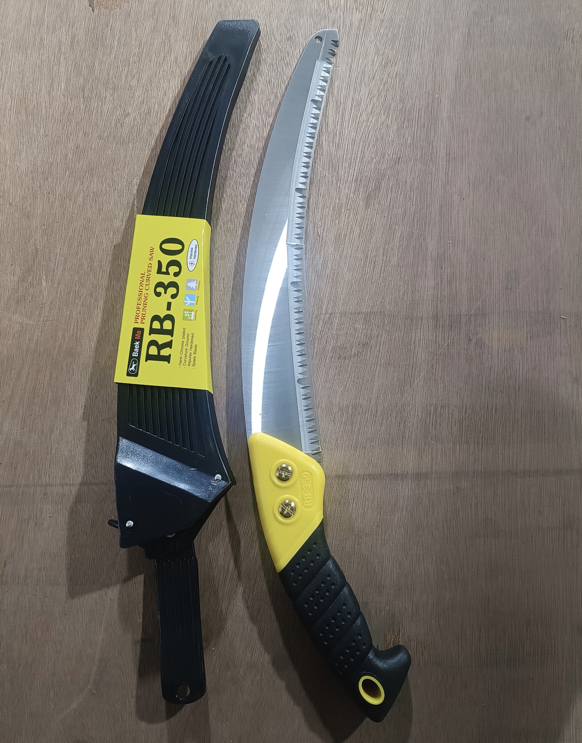 Cưa cong có lỗ thoát mùn RB350