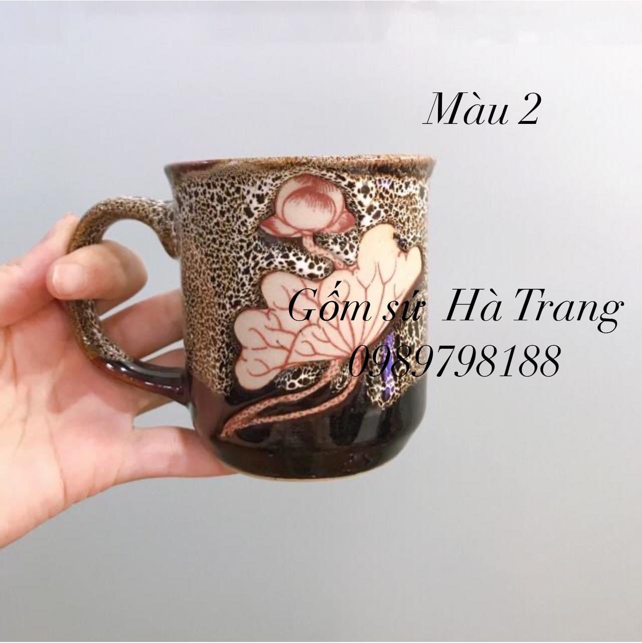 Cốc sứ Bát Tràng cao cấp men hoả biến gấm khắc sen chìm dung tích 250ml