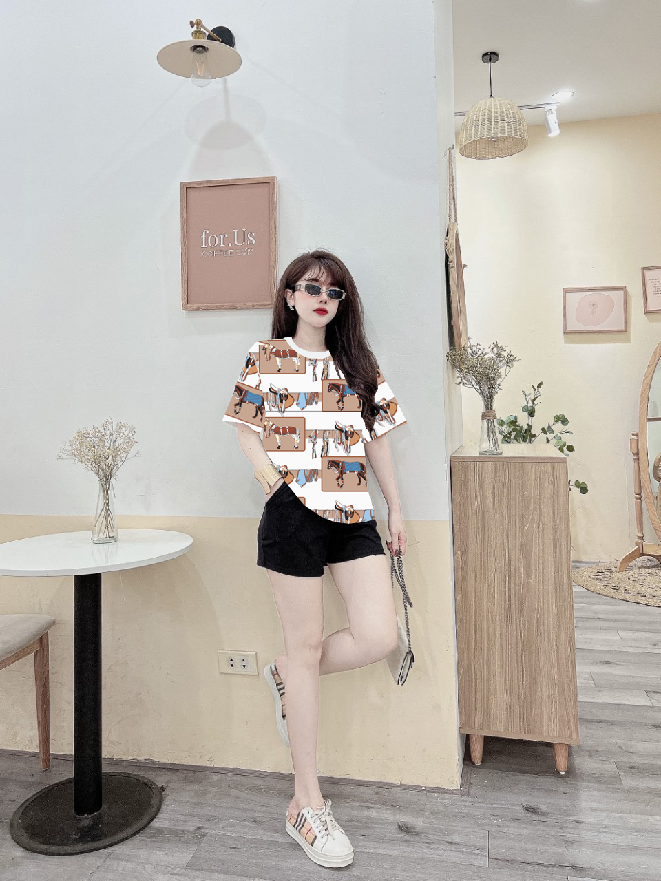 Đồ bộ thun đùi họa tiết hình ngựa in 3D