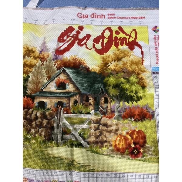 Tranh thêu chữ thập gia đình ngôi nhà mùa thu 55x38cm