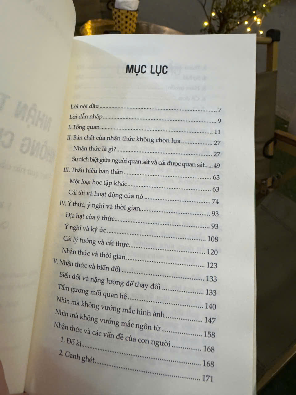 NHẬN THỨC KHÔNG CHỌN LỰA - VƯỢT QUA RÀO CẢN Ý CHÍ VÀ NGÔN TỪ – J. Krishnamurti – Book Hunter – NXB Phụ nữ Việt Nam