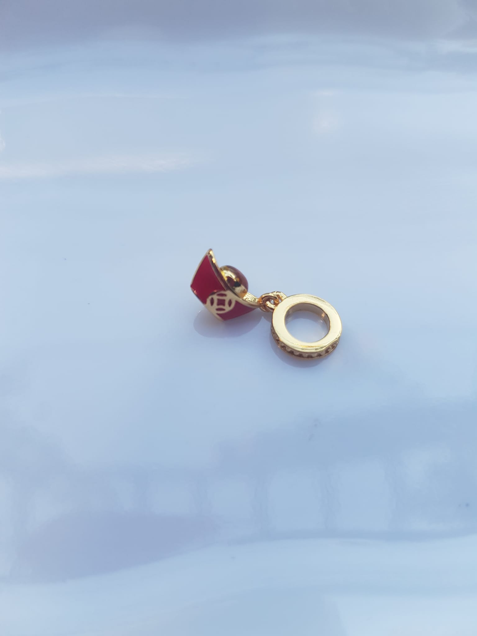 Phụ Kiện Charm Vòng Tay Nữ đẹp Hình Thỏi vàng đỏ mạ vàng kiểu đẹp Nữ đã có vòng tay hạt chuỗi , vòng tay kiểu thì charm thỏi vàng đỏ kiểu này vào đeo đẹp may mắn xinh lắm ạ