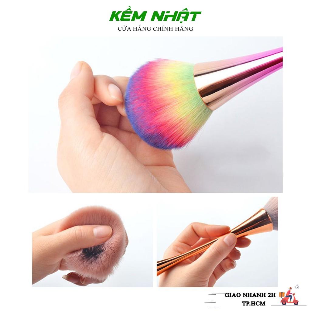 Chổi Phủi Bụi Nail Dài