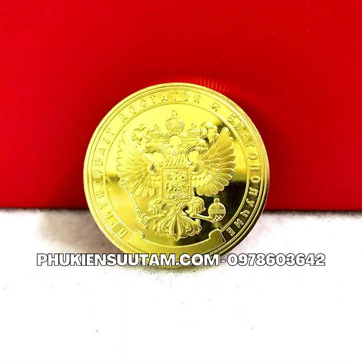 Xu Lưu Niệm Tổng Thống Putin Mạ Vàng In Màu, đường kính: 4cm, màu vàng - SP005866