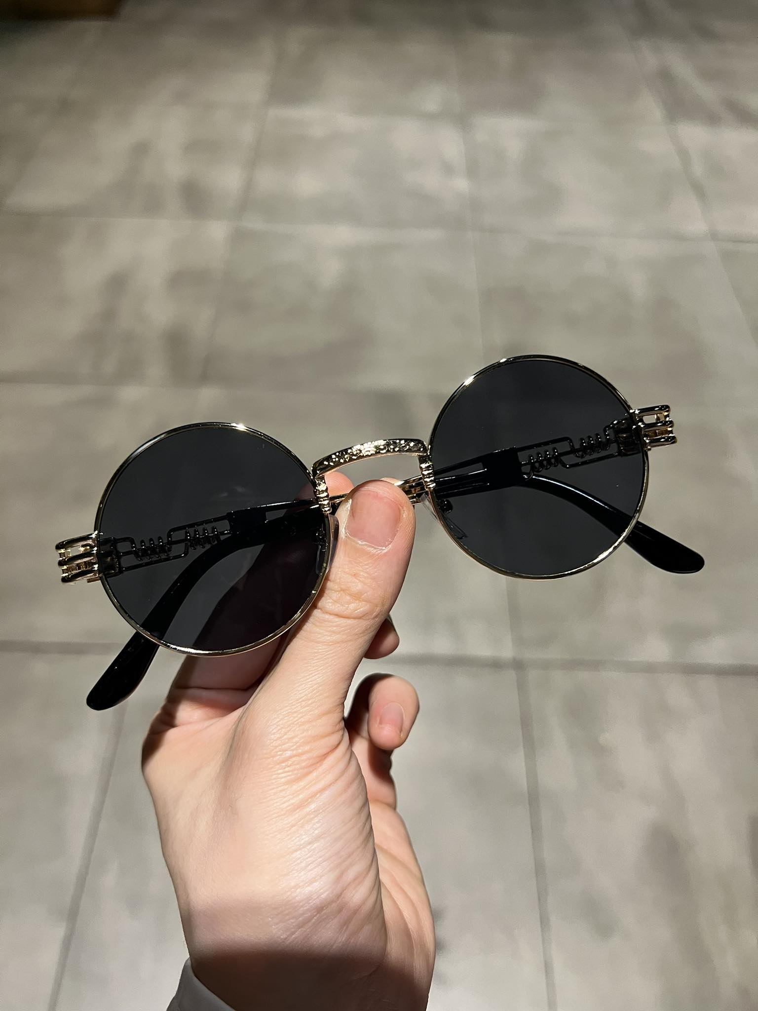 Kính râm nam Mắt tròn retro cao cấp