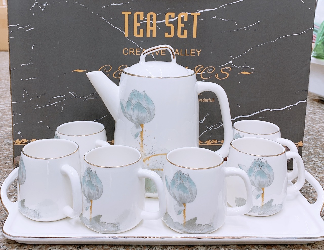 BỘ ẤM CHÉN KÈM KHAY SỨ TEA SET PHA TRÀ CÀ PHÊ TRẮNG HỌA TIẾT HOA SEN - ANTH243