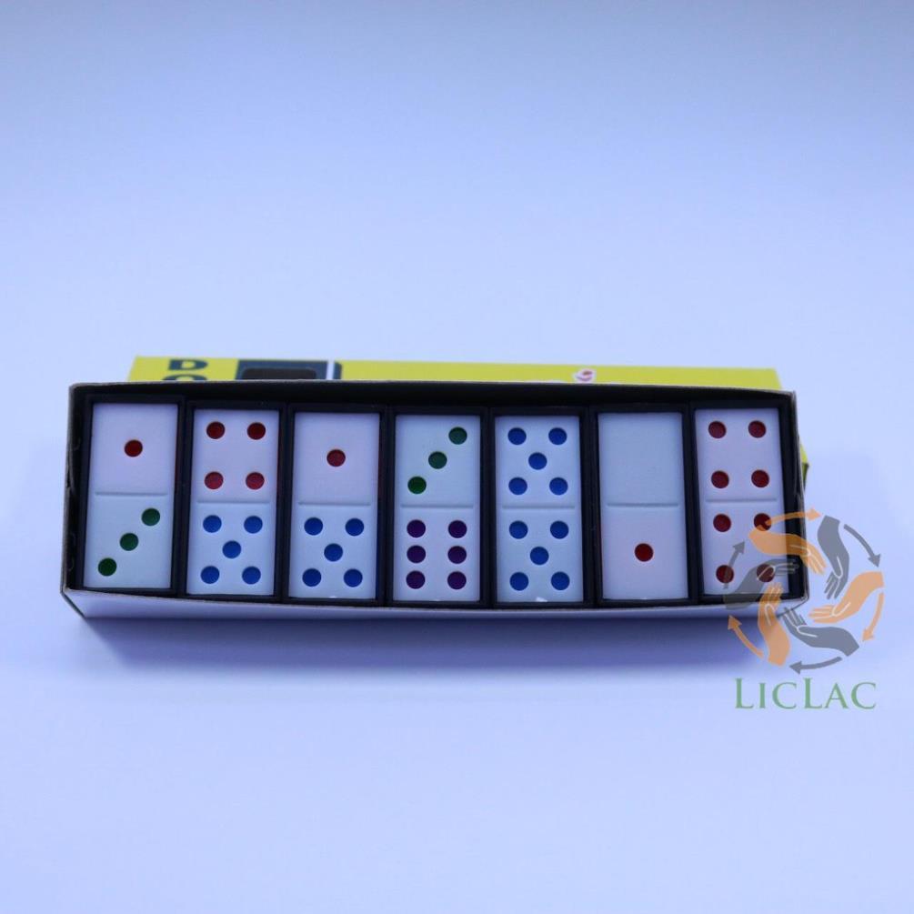 Bộ cờ Domino Cao Thắng 25 làm bằng chất liệu nhựa gồm 28 quân cờ