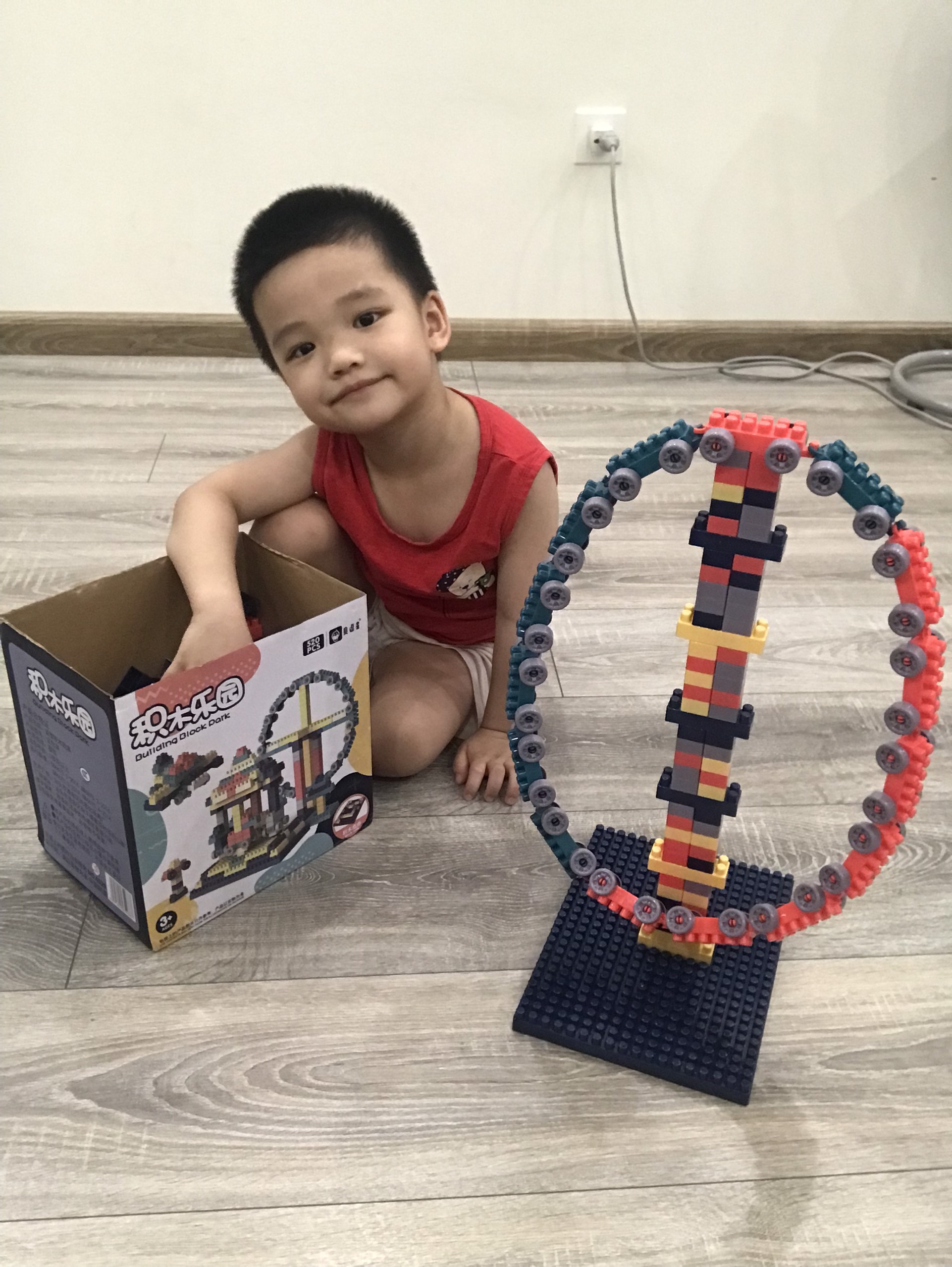 BỘ ĐỒ CHƠI XẾP HÌNH LEGO 520 CHI TIẾT - ĐỒ CHƠI THÔNG MINH TRẺ EM