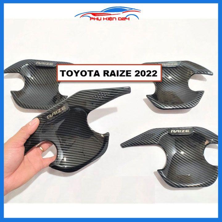 Ốp hõm cửa Raize 2021-2022-2023 vân cacbon chống trầy trang trí xe