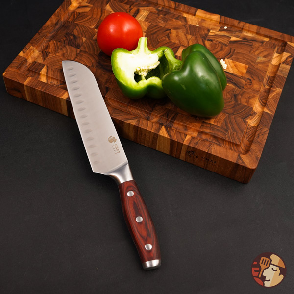 Dao đa năng Chef Studio dáng Santoku Hollow độ dài 17.7cm, chuyên dùng cắt thái thịt cá, rau củ quả