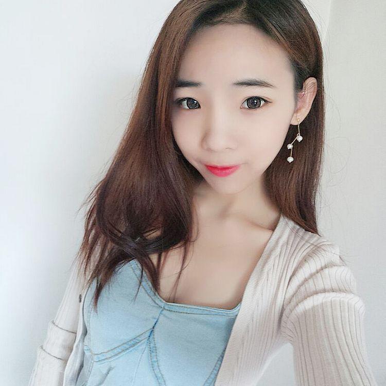 Khuyên tai chuỗi ngọc lượn sóng