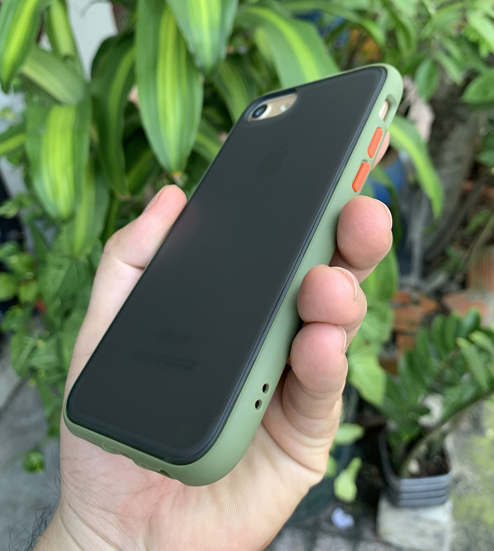 Ốp lưng chống sốc dành cho iPhone 7 vs iPhone 8 nút bấm màu cam - Màu xanh