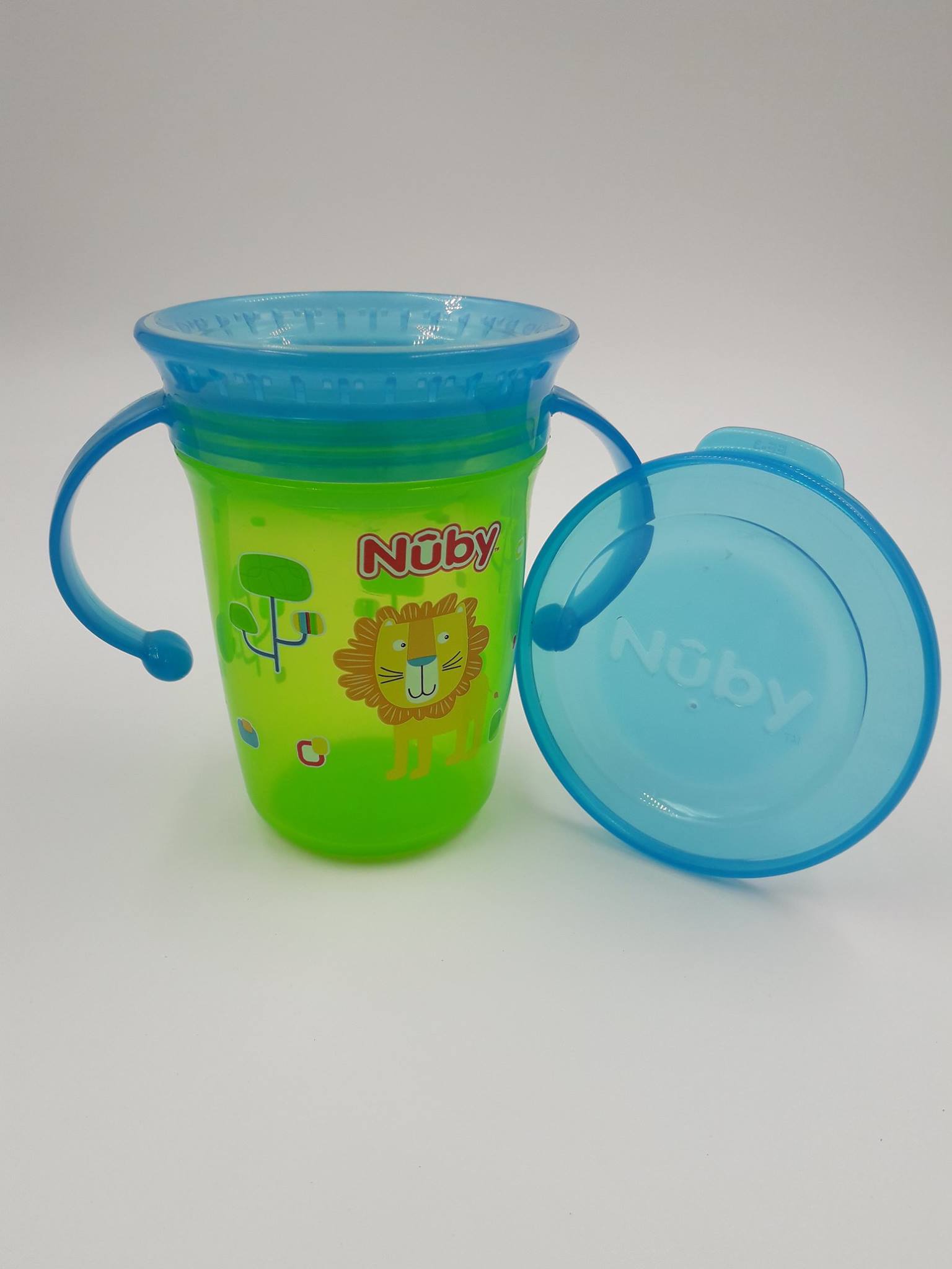 [ 10410-Nuby ] Ca tập uống nước 360 độ chống tràn, loại 2 tay cầm, 240ml