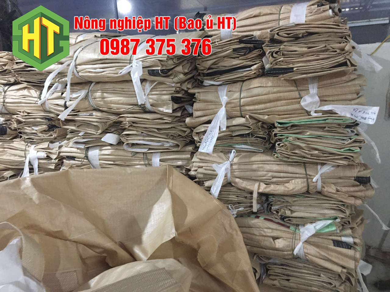 Bao ủ thức ăn xanh 2,5kg có bao nilon