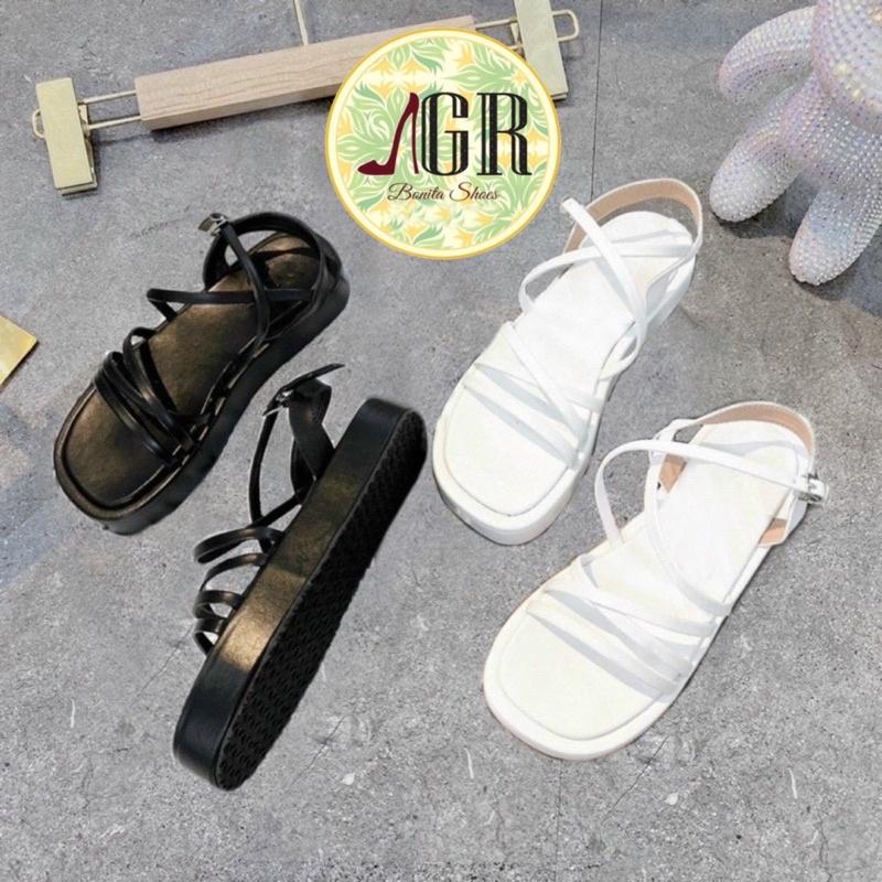 Sandal xuồng dây quai IX khoá gài xinh cao 3 cm