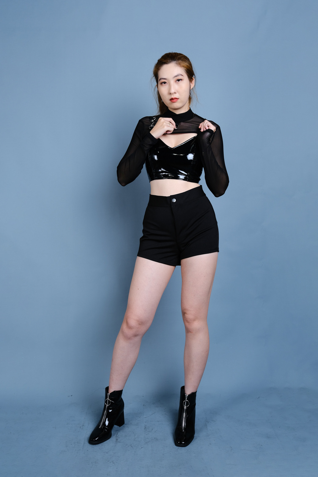 Quần Short Thun Xếch Mông Đen