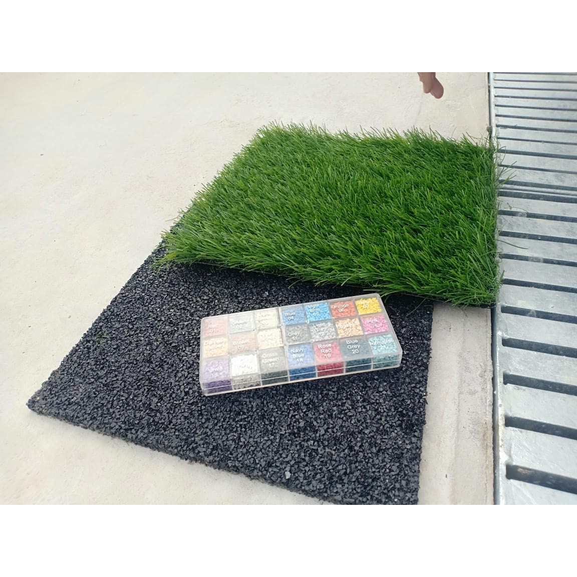 Thảm CỎ NHÂN TẠO: Nhập khẩu chính hãng, chất lượng cao, an toàn cho người dùng - Phù hợp trang trí cảnh quan, sân chơi, nội & ngoại thất. Nhiều lựa chọn: