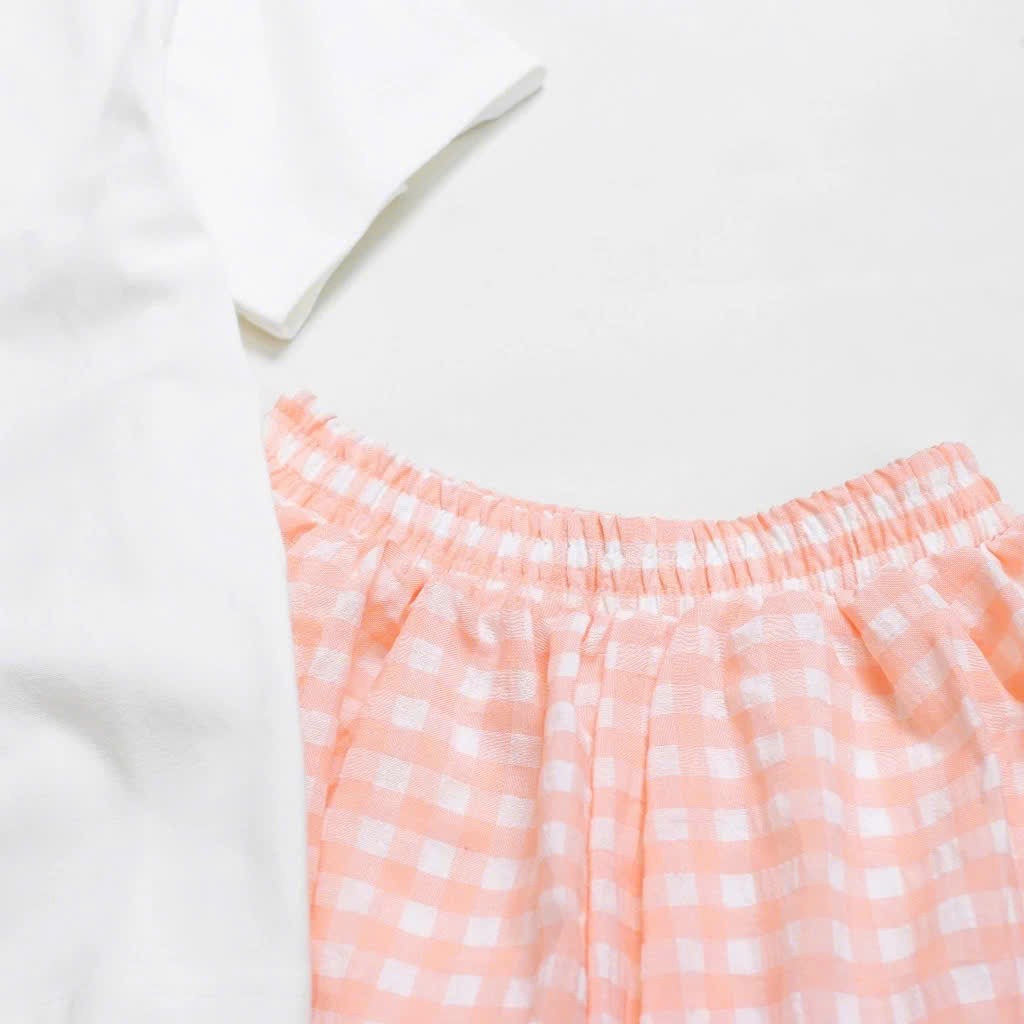 SET BỘ BÉ GÁI ÁO THUN FORM RỘNG NGẮN TAY ĐÍNH NƠ KÈM QUẦN SỌT BÍ CARO HOTTREND TỪ 12-45KG DÀNH CHO BÉ GÁI
