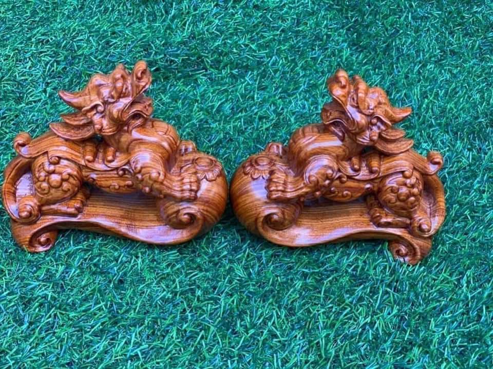Cặp tượng tỳ hưu gỗ hương ngang 20cm