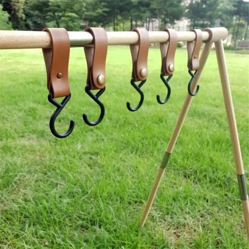 S-Shaped PU Leather Hanging Hooks Triangle Storage Rack Shelf Hook Keychain Portable Outdoor Camping Hiking Hook Camping Hanger