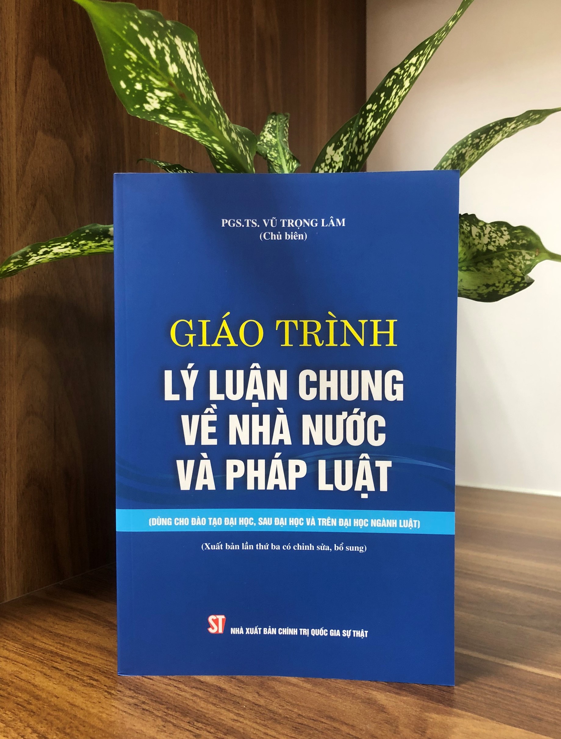 Giáo trình Lý luận chung về nhà nước và pháp luật (Dùng cho đào tạo đại học, sau đại học và trên đại học ngành Luật)