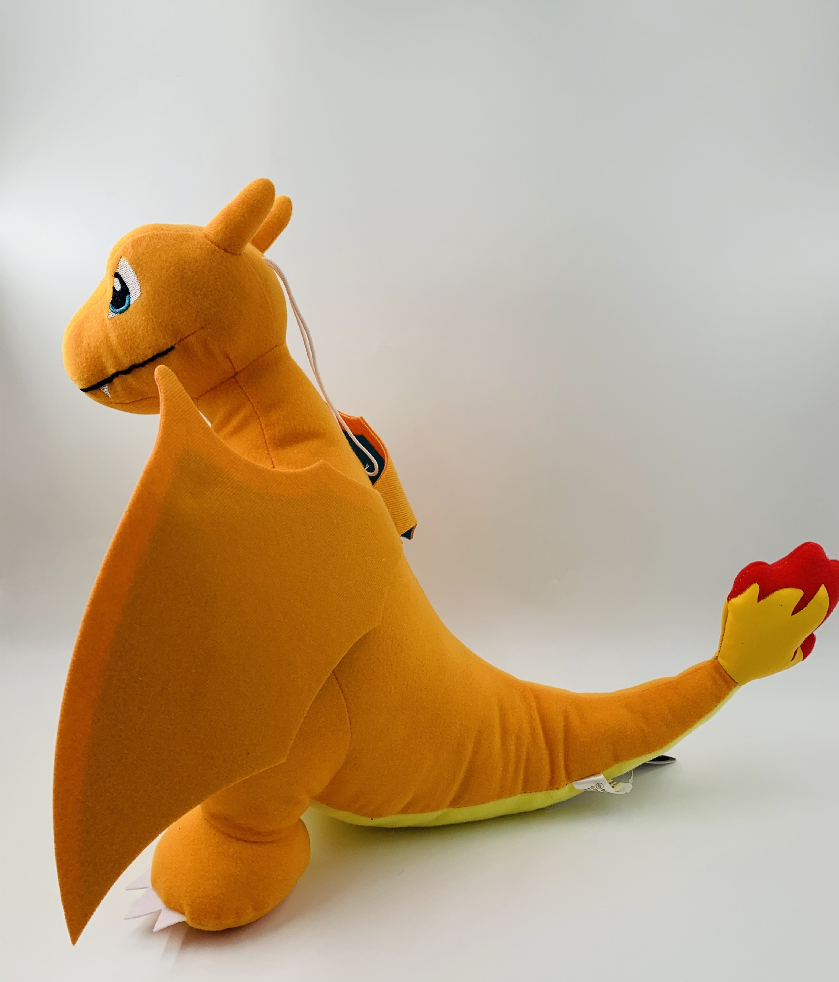 Gấu bông pokemon rồng Charizard Shiny (30 cm) nguyên tem nguyên tag xịn mịn đẹp hàng cao cấp, an toàn cho trẻ nhỏ