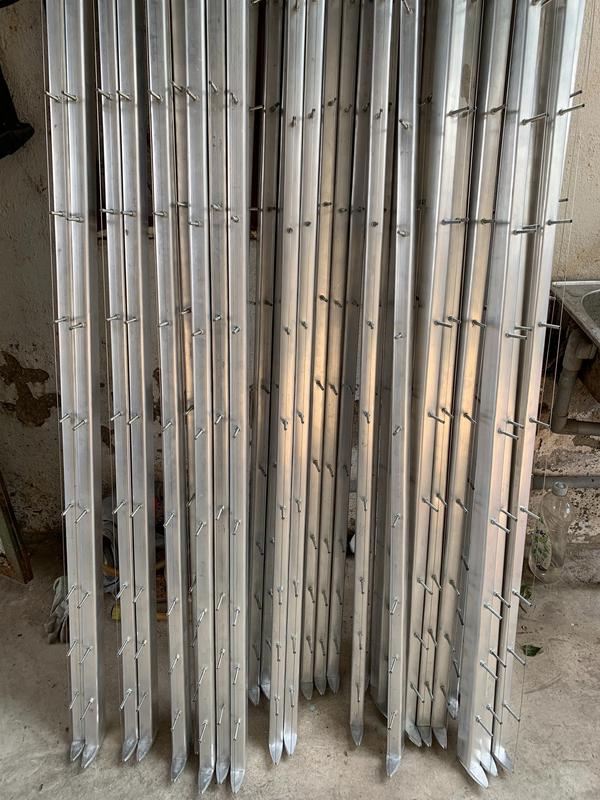 Thước Cán Vữa Thợ Xây 1.5m - Tặng thêm dây đàn - Thước nhôm Việt Pháp - Thước sản xuất tại Việt Nam