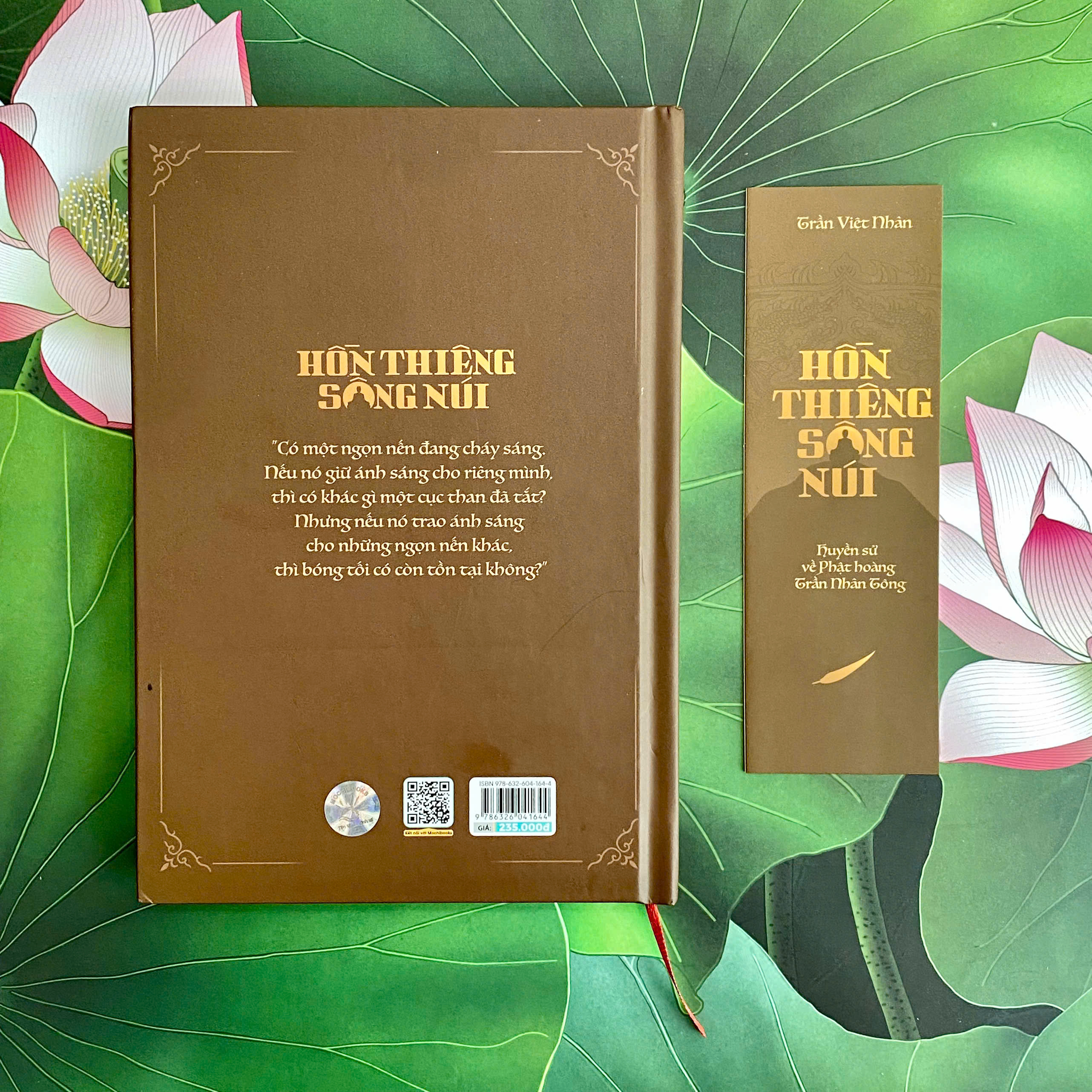 Sách - Hồn thiêng sông núi