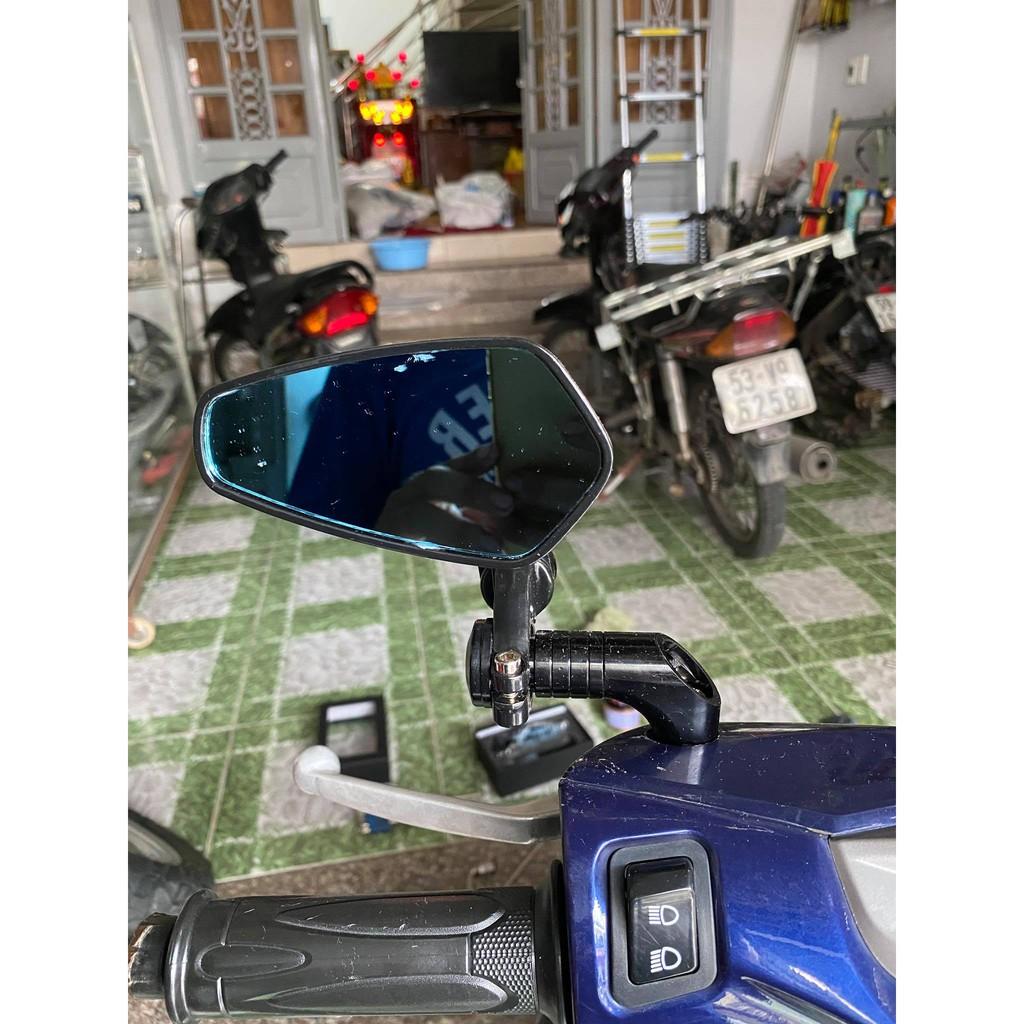 Gương Gù gắn được ở gù hoặc ở trên